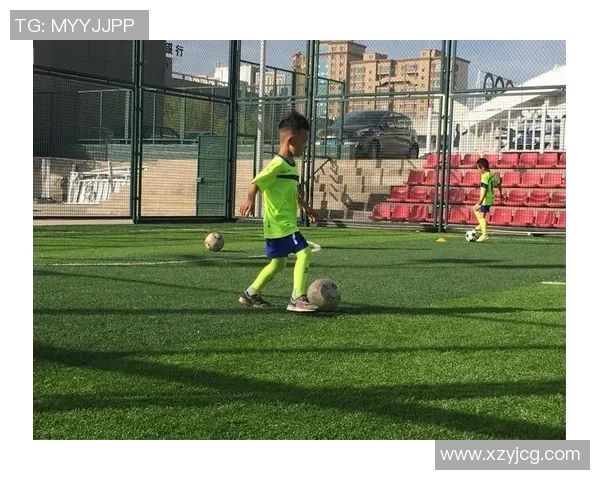 足球明星如何在繁忙日程中陪伴孩子成长与玩乐的秘诀分享 足球明星如何在繁忙日程中陪伴孩子成长与玩乐的秘诀分享